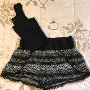 Women’s Pretty Patterned Shorts